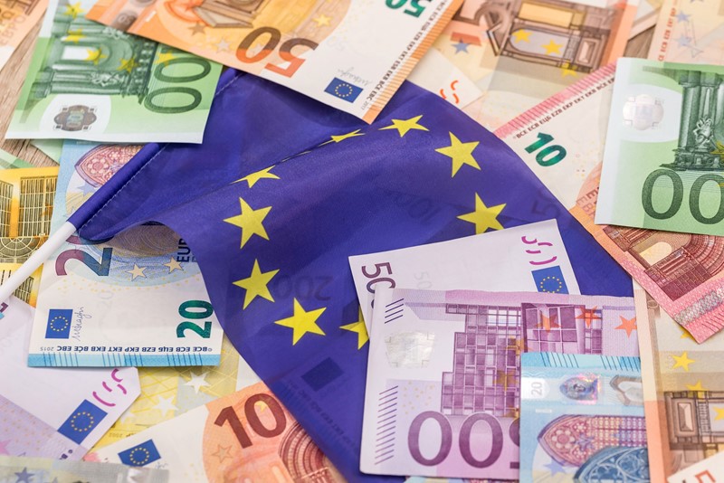 Het wetsvoorstel plan van aanpak witwassen omvat een verbod op contante betalingen boven € 3.000.